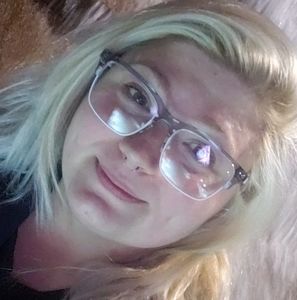 Meet your Posher, Shawna